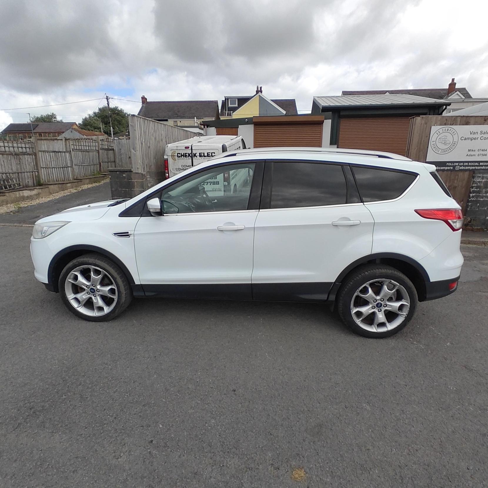 Ford Kuga 2.0 TDCi Titanium SUV 5dr Diesel Manual AWD Euro 5 (163 ps)