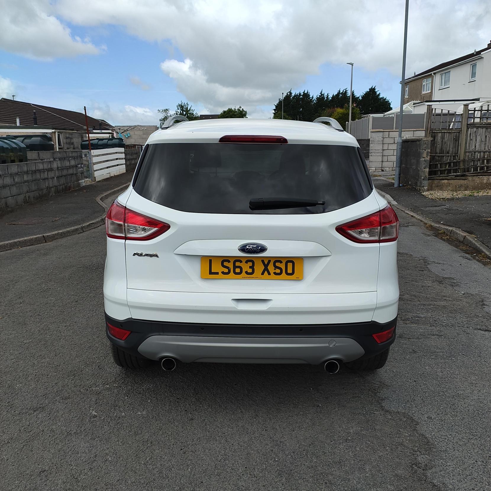 Ford Kuga 2.0 TDCi Titanium SUV 5dr Diesel Manual AWD Euro 5 (163 ps)