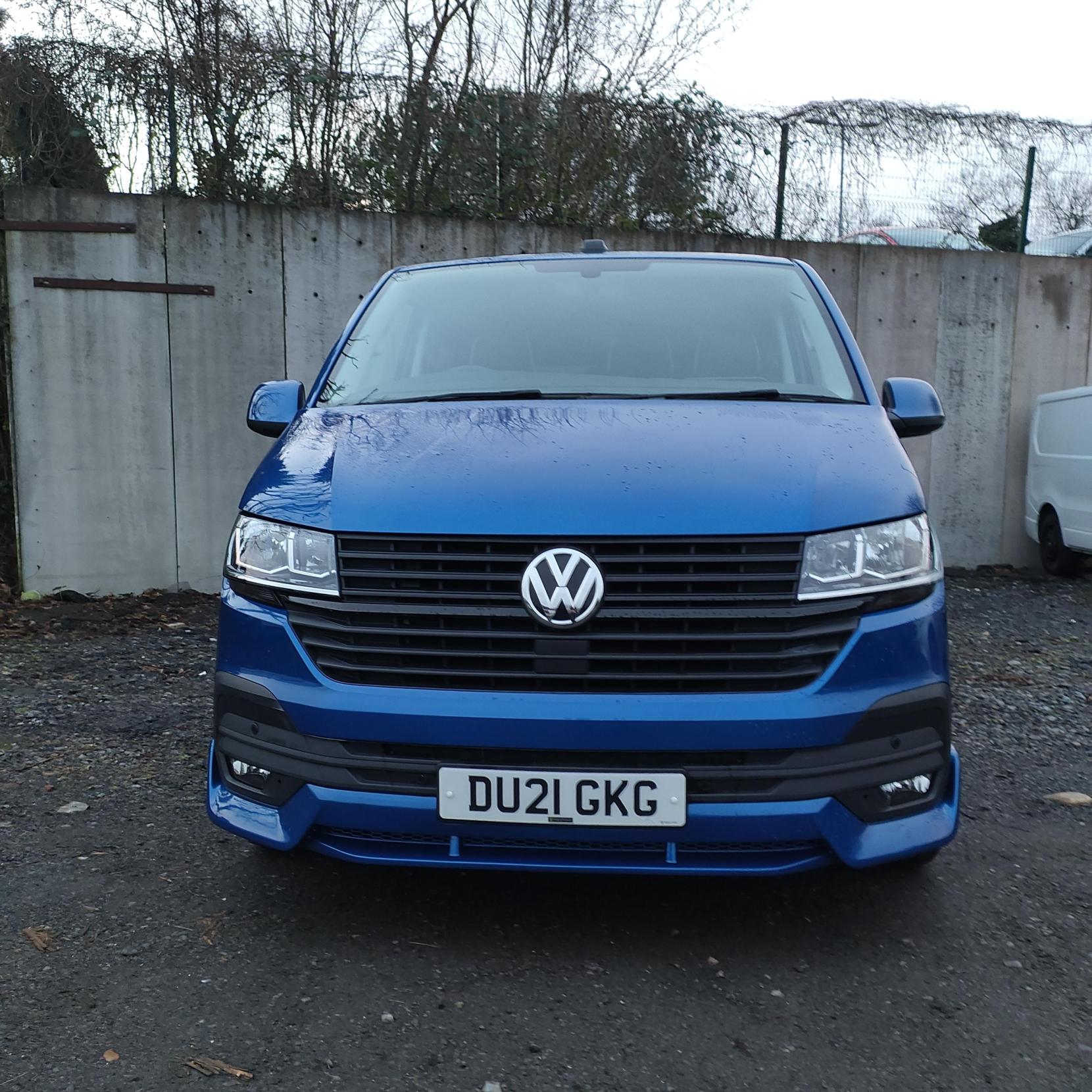 Volkswagen Transporter 2.0 TDI T30 Highline Crew Van Double Cab 5dr Diesel DSG FWD SWB Euro 6 (s/s) (150 ps)