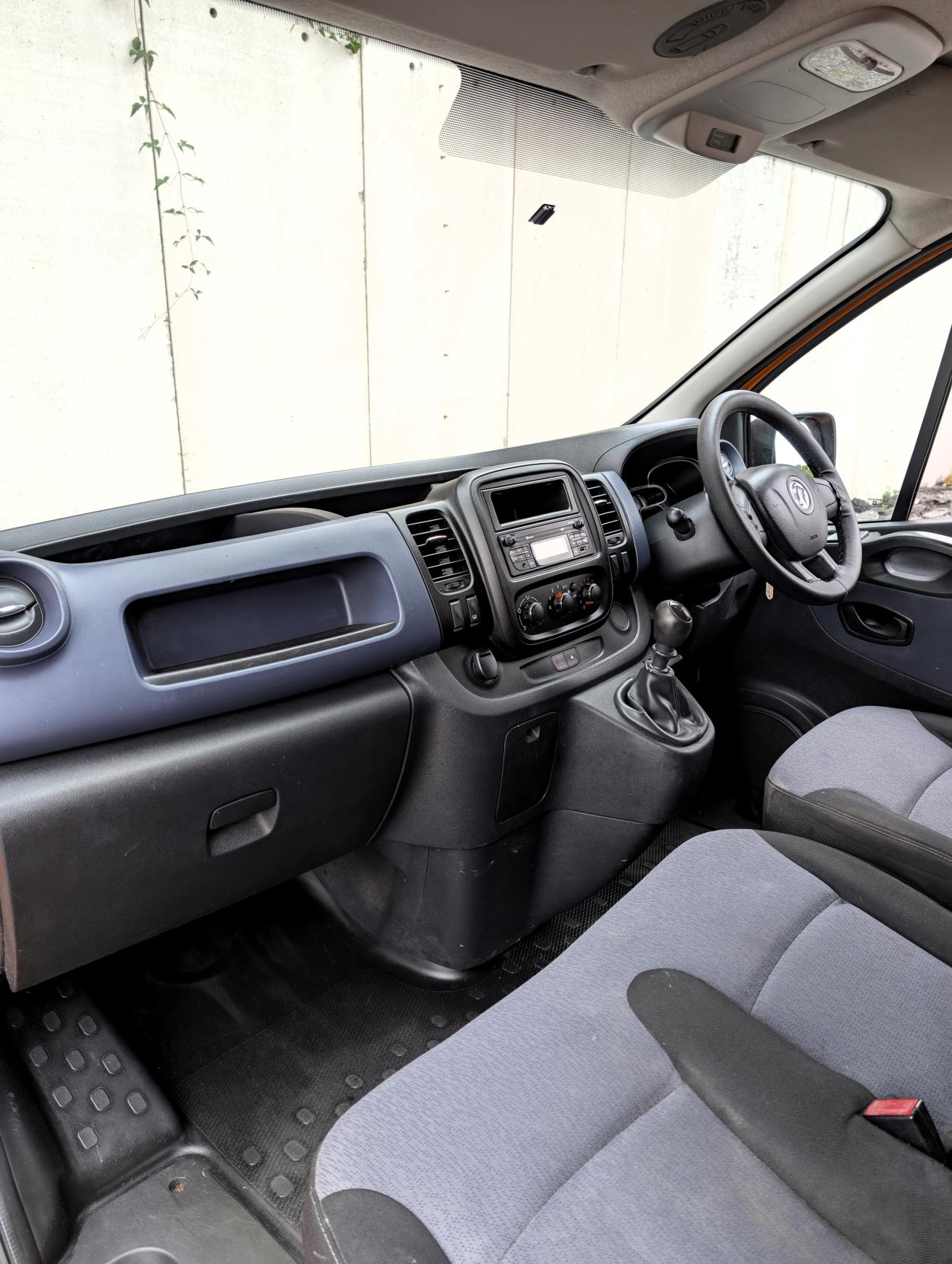 Vauxhall Vivaro 1.6 CDTi 2700 Panel Van 5dr Diesel Manual L1 H1 Euro 5 (115 ps)
