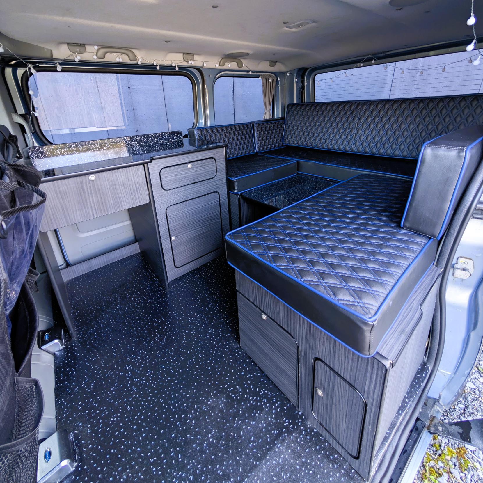 Renault Trafic RENAULT TRAFIC SPORT AUTOMATIC CAMPER VAN U SHAPE DAY VAN