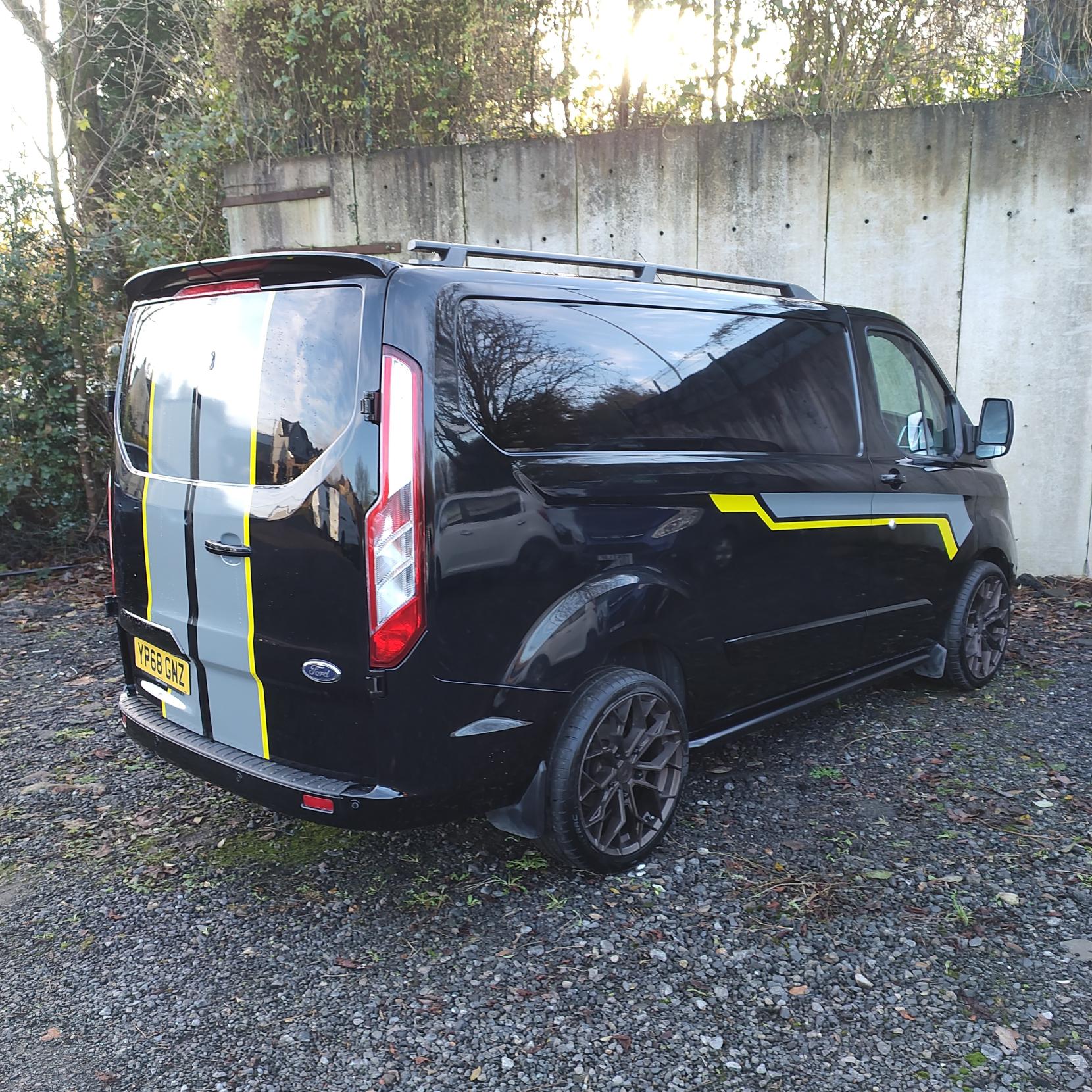 Ford Transit Custom 2.0 280 EcoBlue Limited Panel Van 5dr Diesel Manual L1 H1 Euro 6 (130 ps)