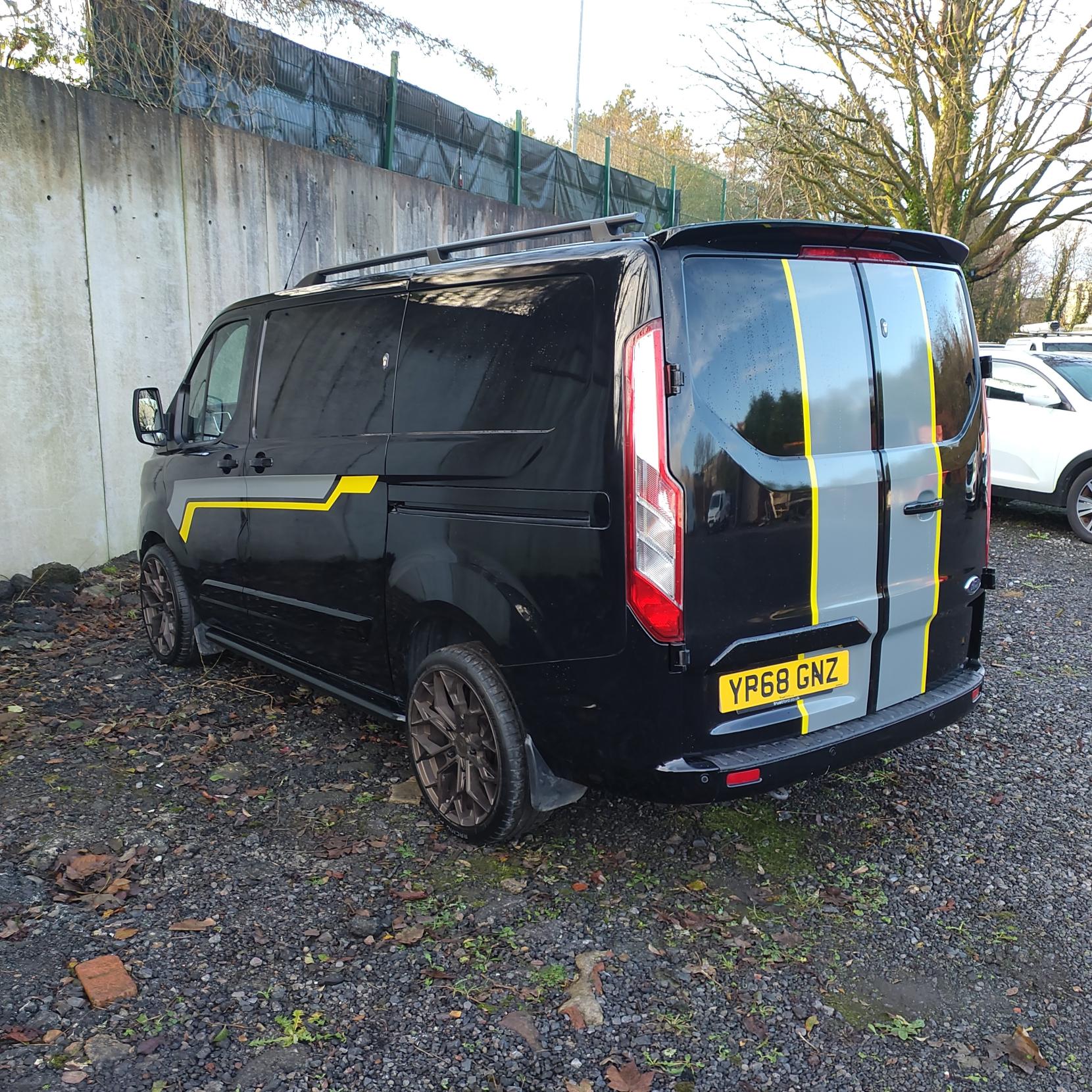 Ford Transit Custom 2.0 280 EcoBlue Limited Panel Van 5dr Diesel Manual L1 H1 Euro 6 (130 ps)