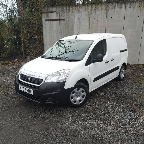 Peugeot Partner 1.6 BlueHDi 854 Professional Panel Van 5dr Diesel Manual L1 (112 g/km, 97.64 bhp)