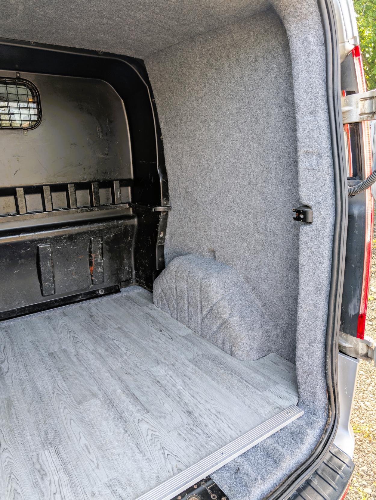 Ford Transit Custom 2.0 300 EcoBlue Limited Crew Van Double Cab 5dr Diesel Auto L1 H1 Euro 6 (s/s) (6 Seat) (130 ps)