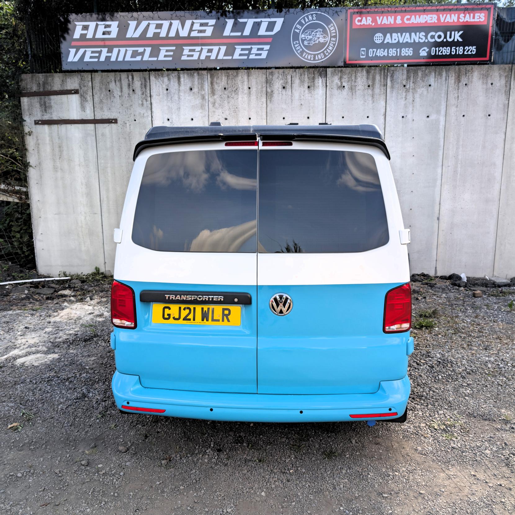 Volkswagen Transporter 4 BERTH CAMPER VAN