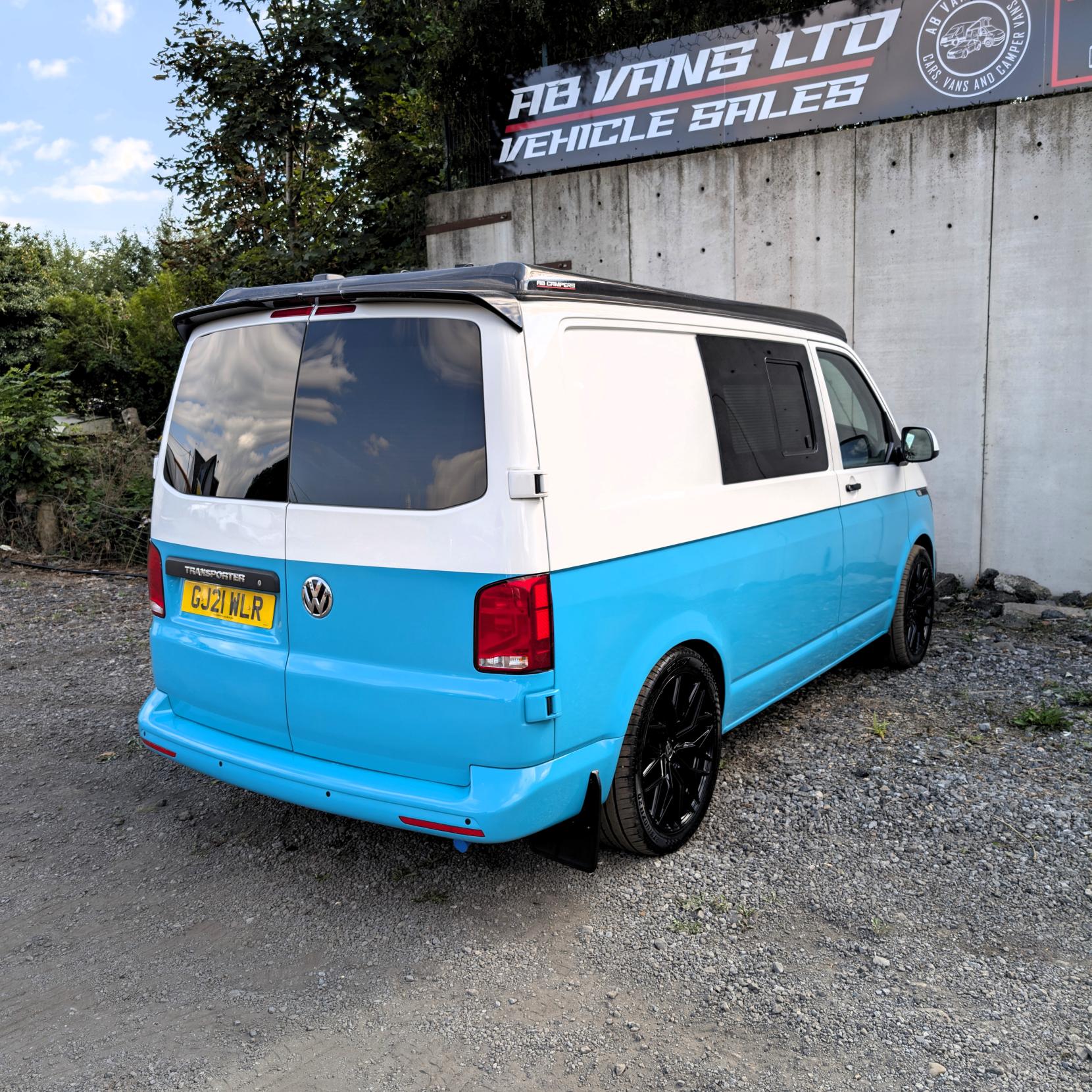 Volkswagen Transporter 4 BERTH CAMPER VAN