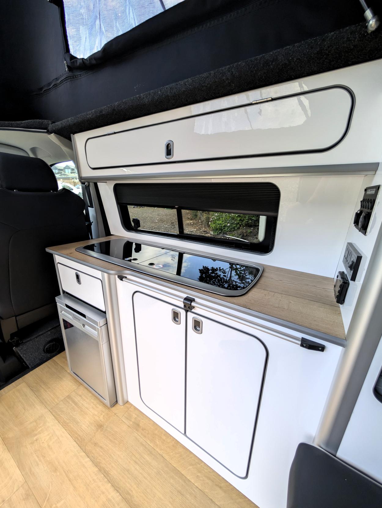 Volkswagen Transporter 4 BERTH CAMPER VAN
