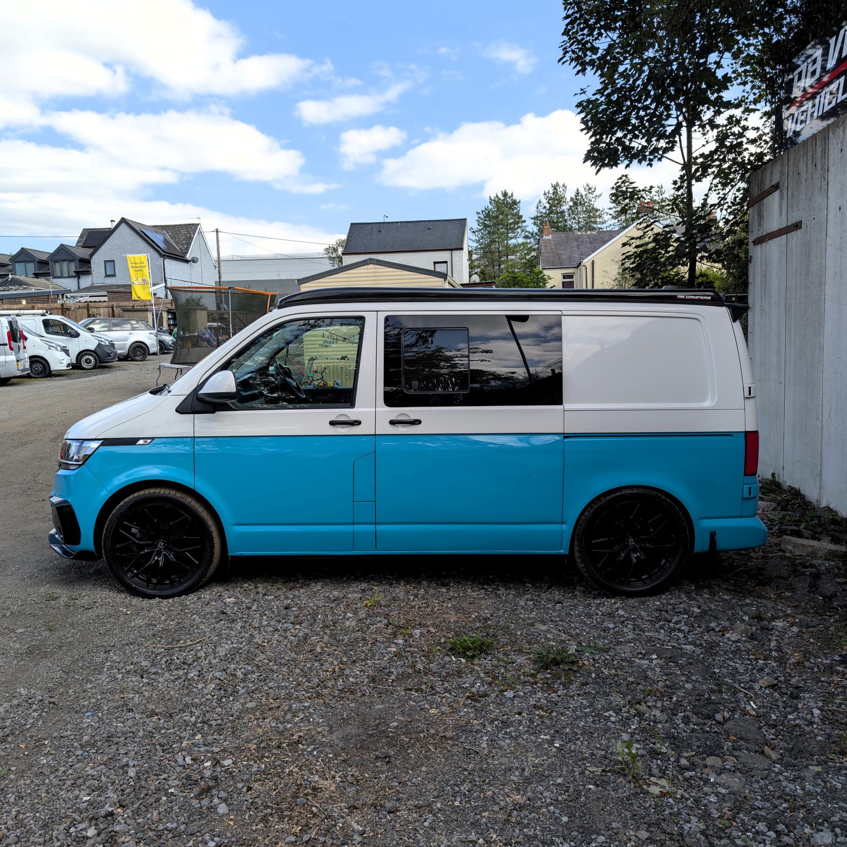 Volkswagen Transporter 4 BERTH CAMPER VAN