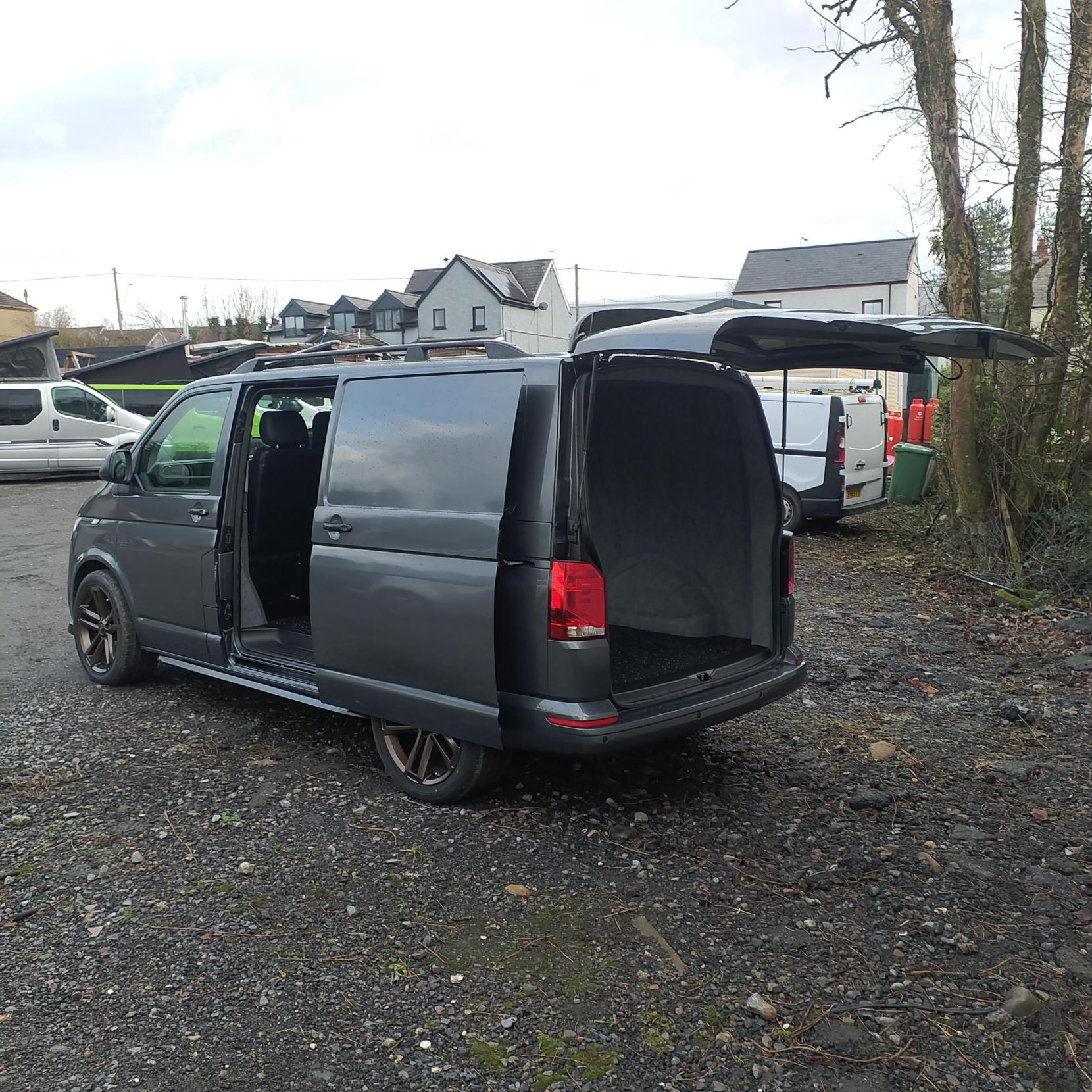 Volkswagen Transporter 2.0 TDI T28 Startline Panel Van 5dr Diesel Manual FWD SWB Euro 6 (s/s) (110 ps)