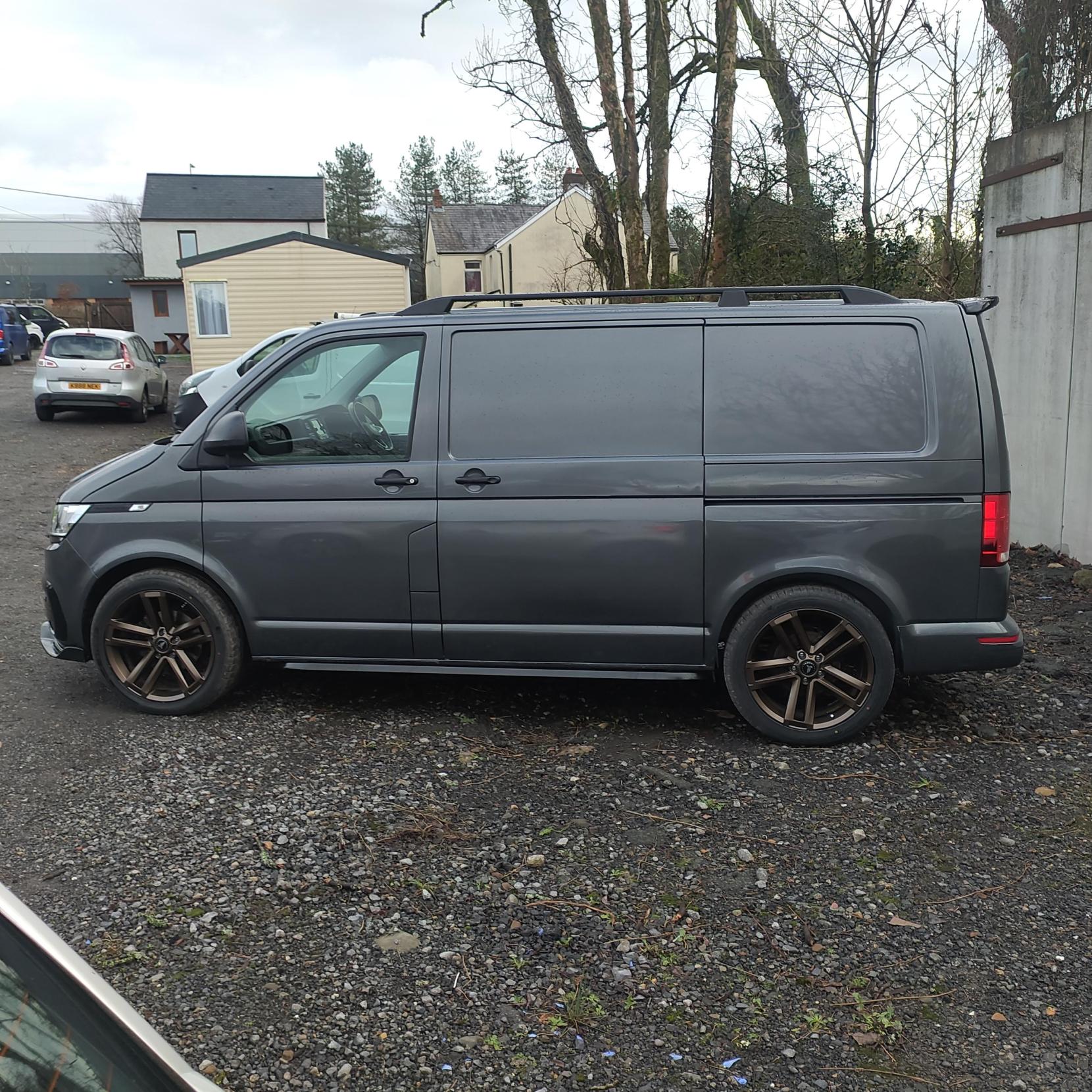 Volkswagen Transporter 2.0 TDI T28 Startline Panel Van 5dr Diesel Manual FWD SWB Euro 6 (s/s) (110 ps)