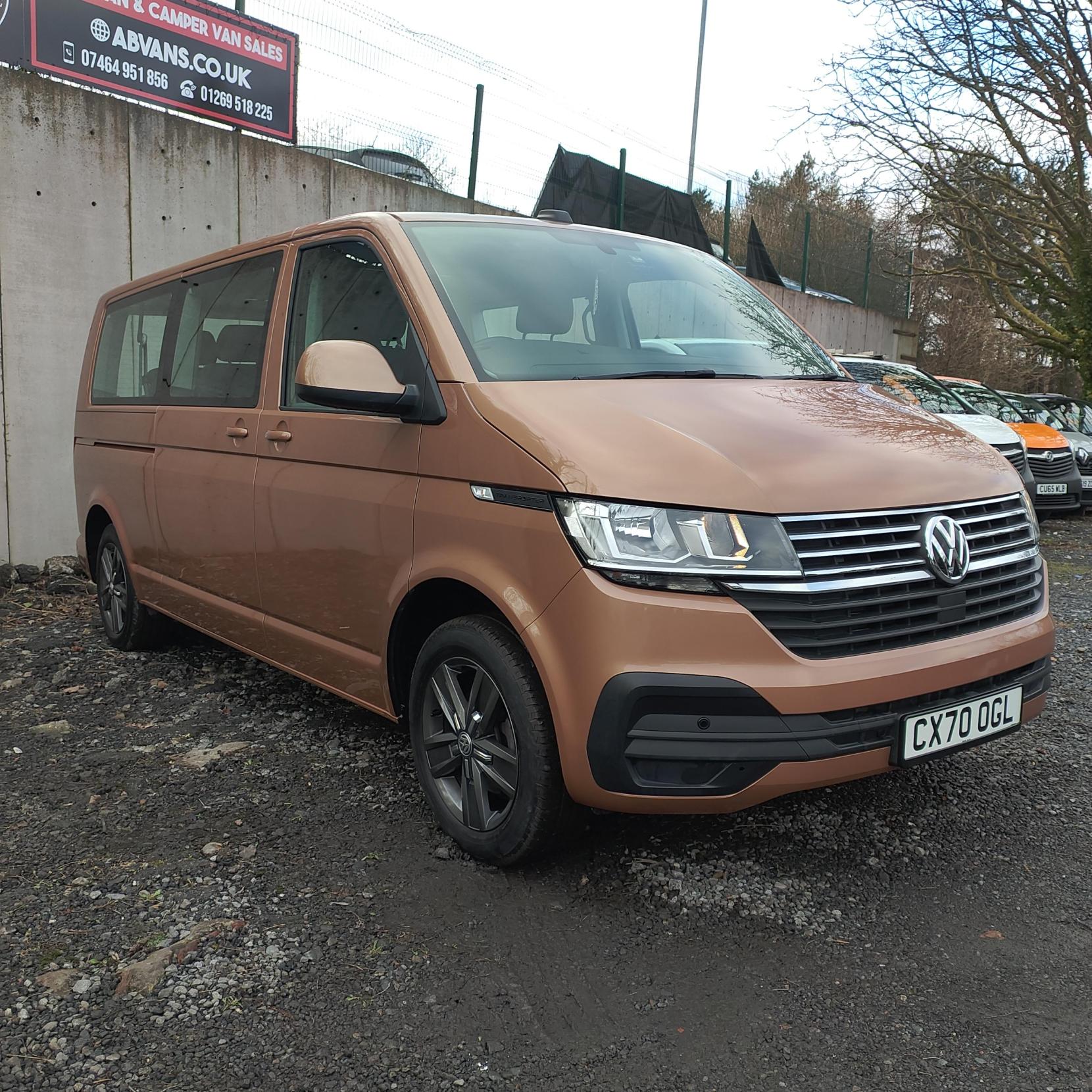 Volkswagen Transporter Shuttle 2.0 TDI SE Minibus Double Cab 5dr Diesel DSG LWB Euro 6 (s/s) (150 ps)