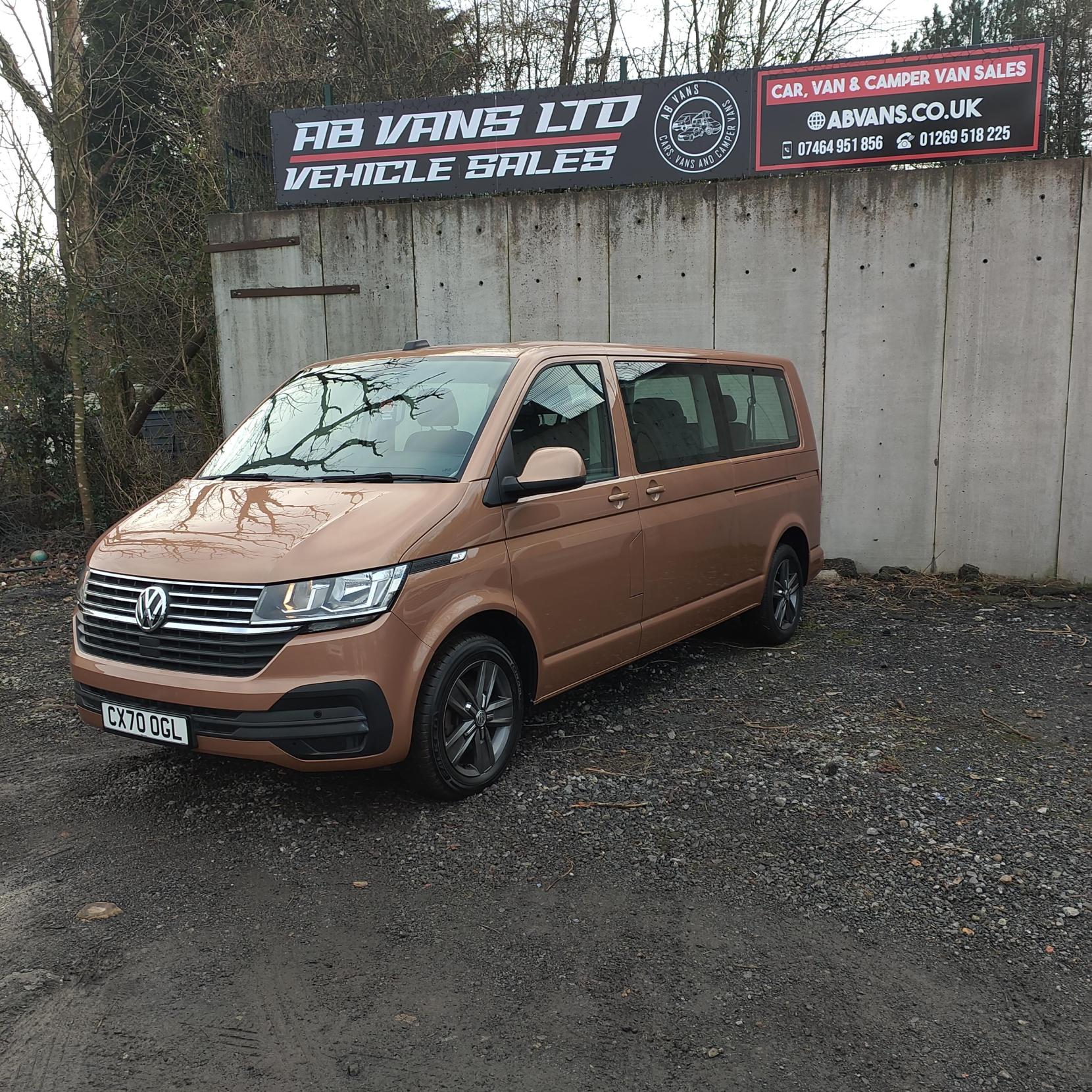 Volkswagen Transporter Shuttle 2.0 TDI SE Minibus Double Cab 5dr Diesel DSG LWB Euro 6 (s/s) (150 ps)