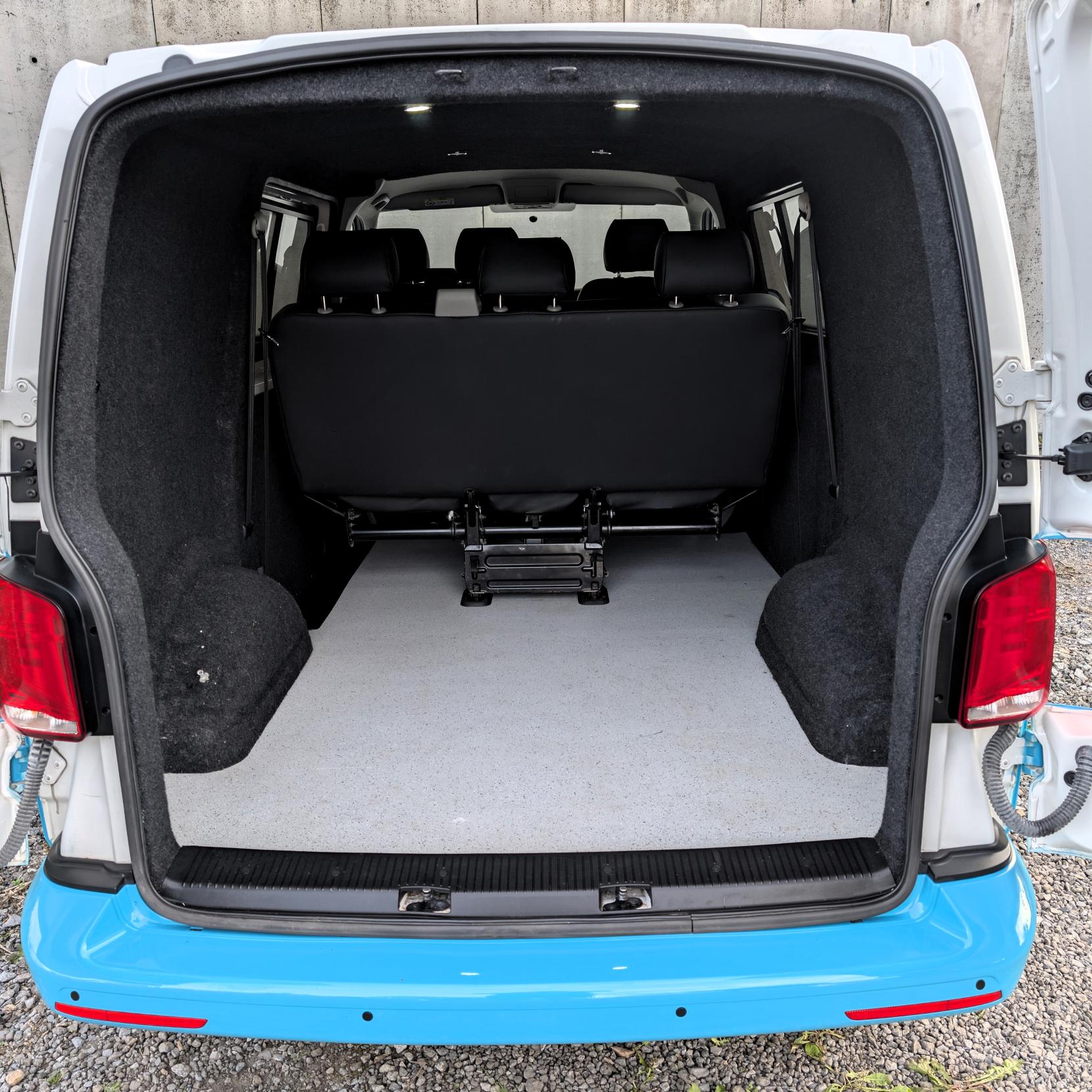 Volkswagen Transporter 2.0 TDI T28 Startline Crew Cab 5dr Diesel Manual FWD SWB Euro 6 (s/s)