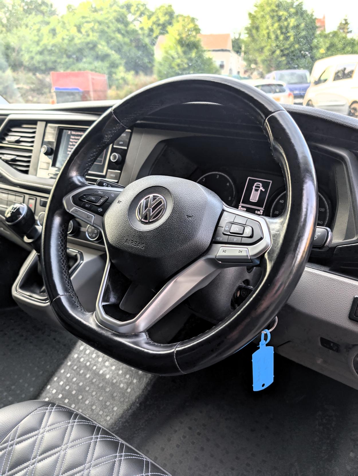 Volkswagen Transporter 2.0 TDI T28 Startline Crew Cab 5dr Diesel Manual FWD SWB Euro 6 (s/s)