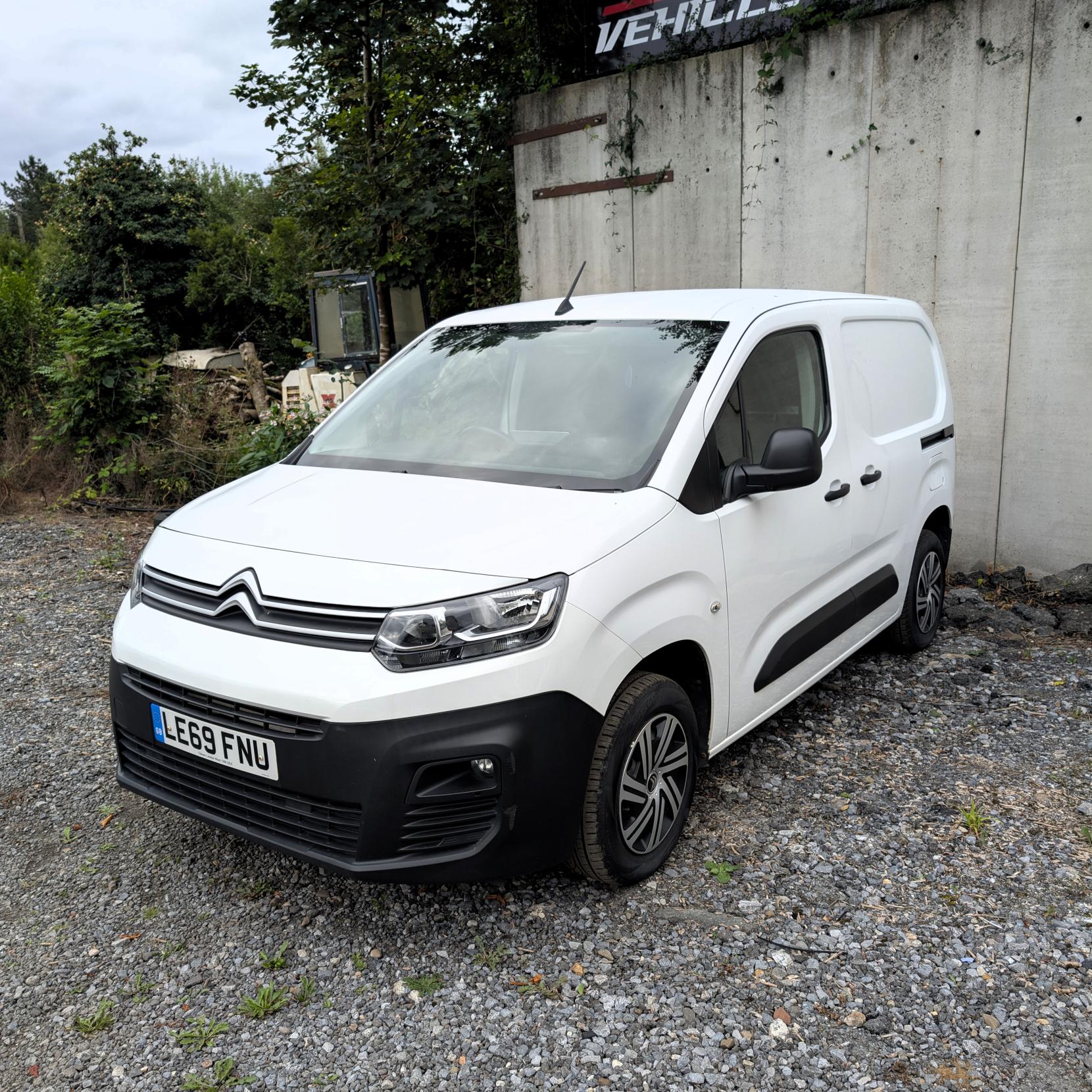 Citroen Berlingo 1.5 BlueHDi 650 Enterprise M Panel Van 5dr Diesel Manual SWB Euro 6 (75 ps)