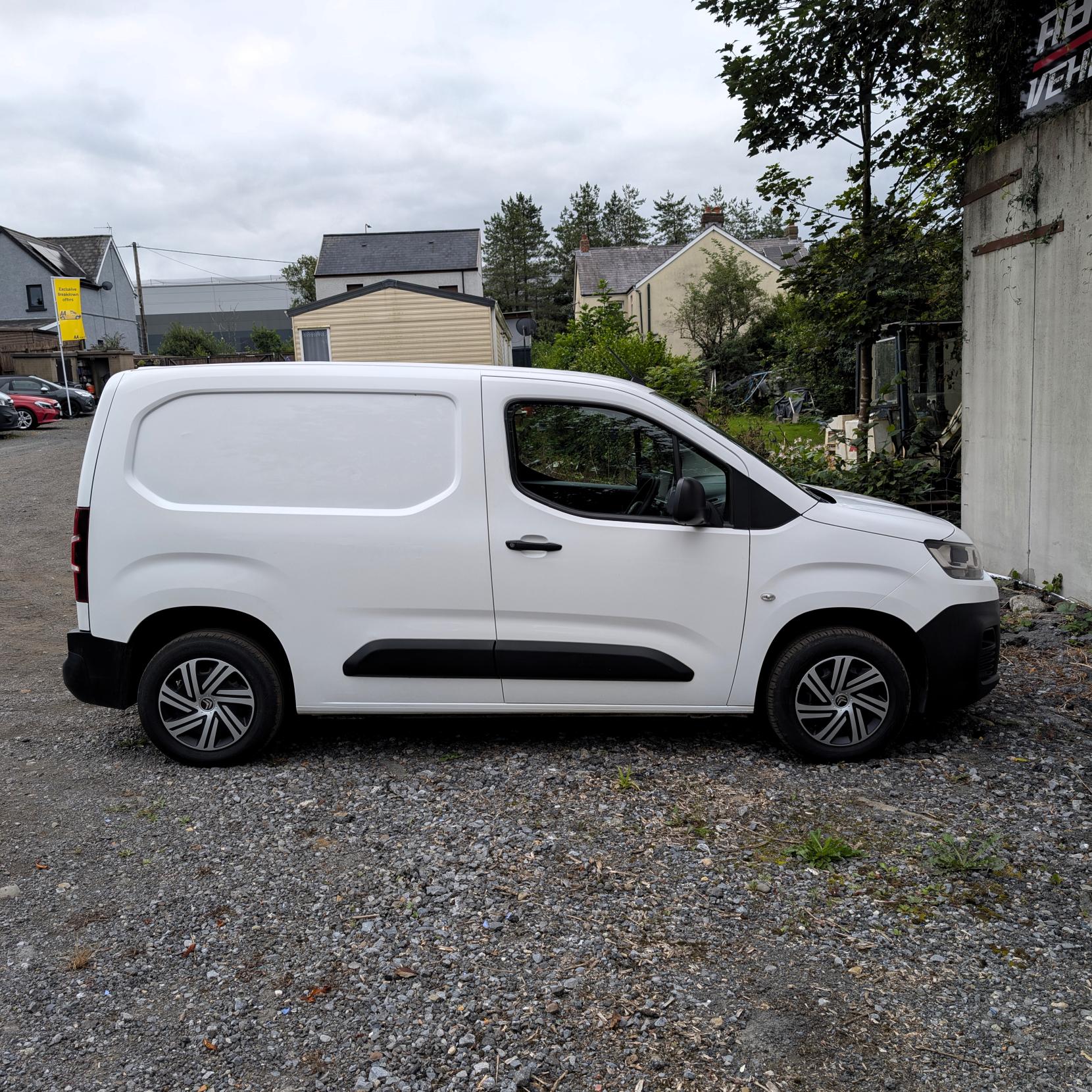 Citroen Berlingo 1.5 BlueHDi 650 Enterprise M Panel Van 5dr Diesel Manual SWB Euro 6 (75 ps)