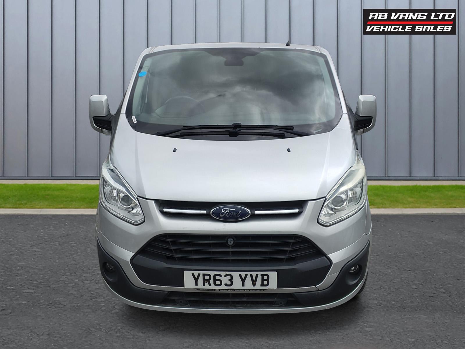 Ford Transit Custom 2.2 TDCi 270 Limited Panel Van 5dr Diesel Manual L1 H1 (186 g/km, 123 bhp)