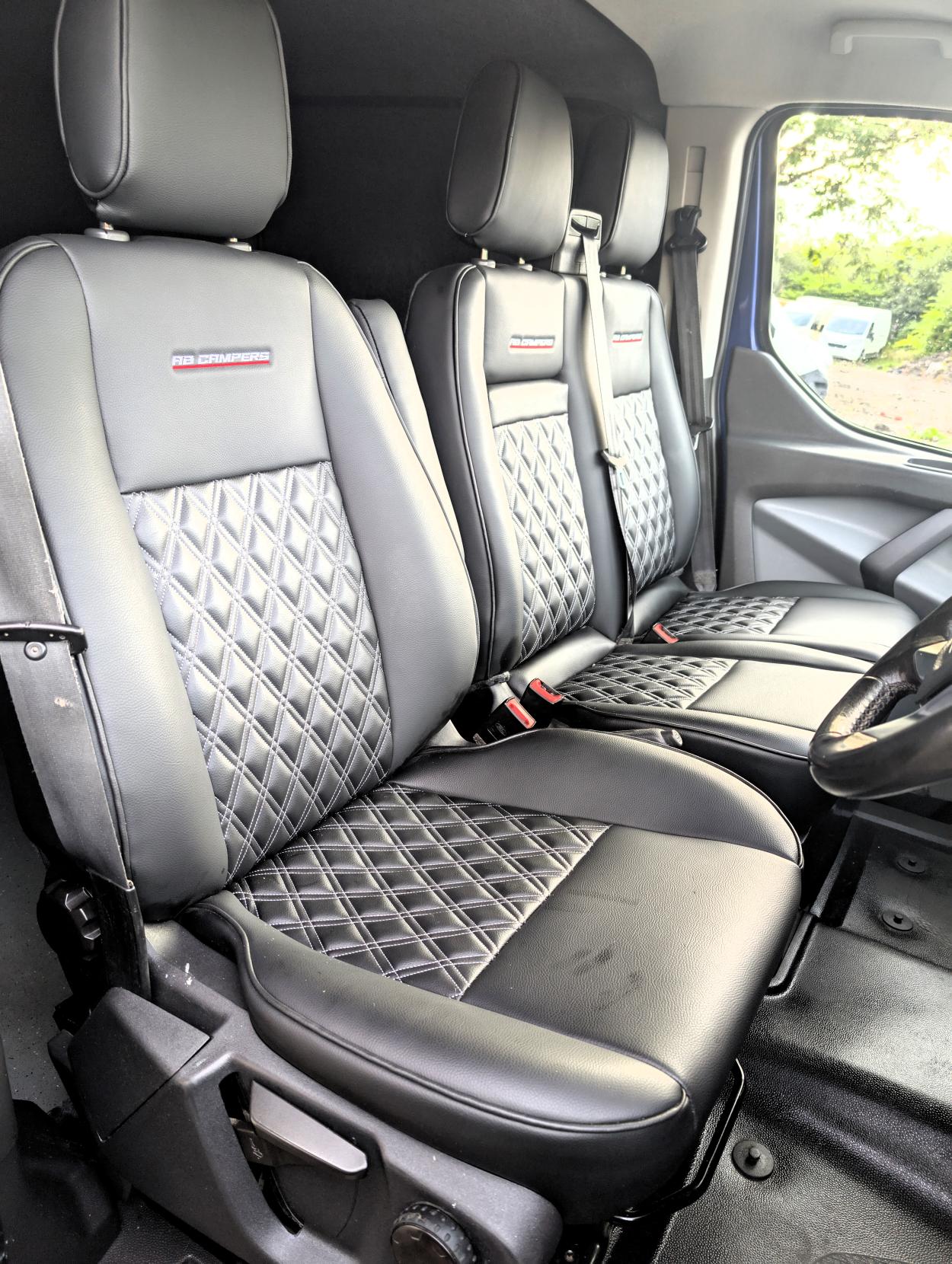 Ford Transit Custom 2.0 TDCi 290 Limited Panel Van 5dr Diesel Manual L2 H2 (157 g/km, 128 bhp)