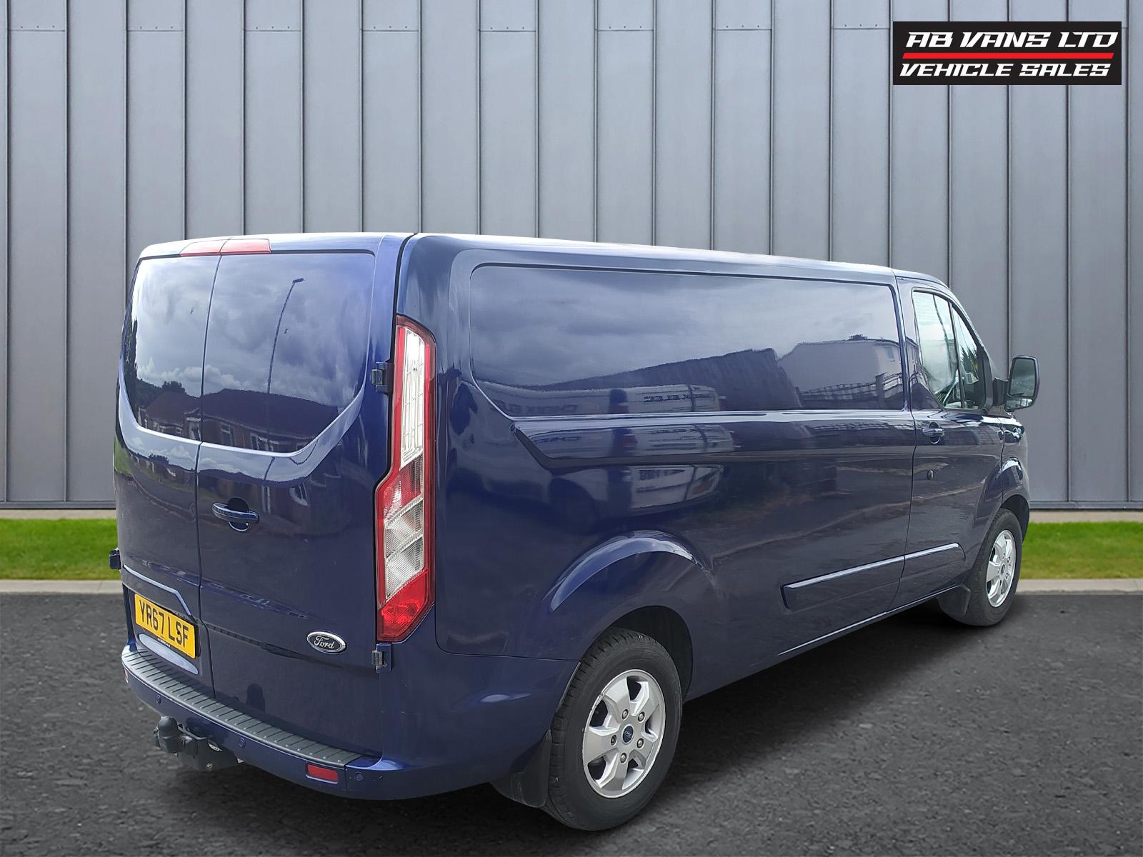 Ford Transit Custom 2.0 TDCi 290 Limited Panel Van 5dr Diesel Manual L2 H2 (157 g/km, 128 bhp)