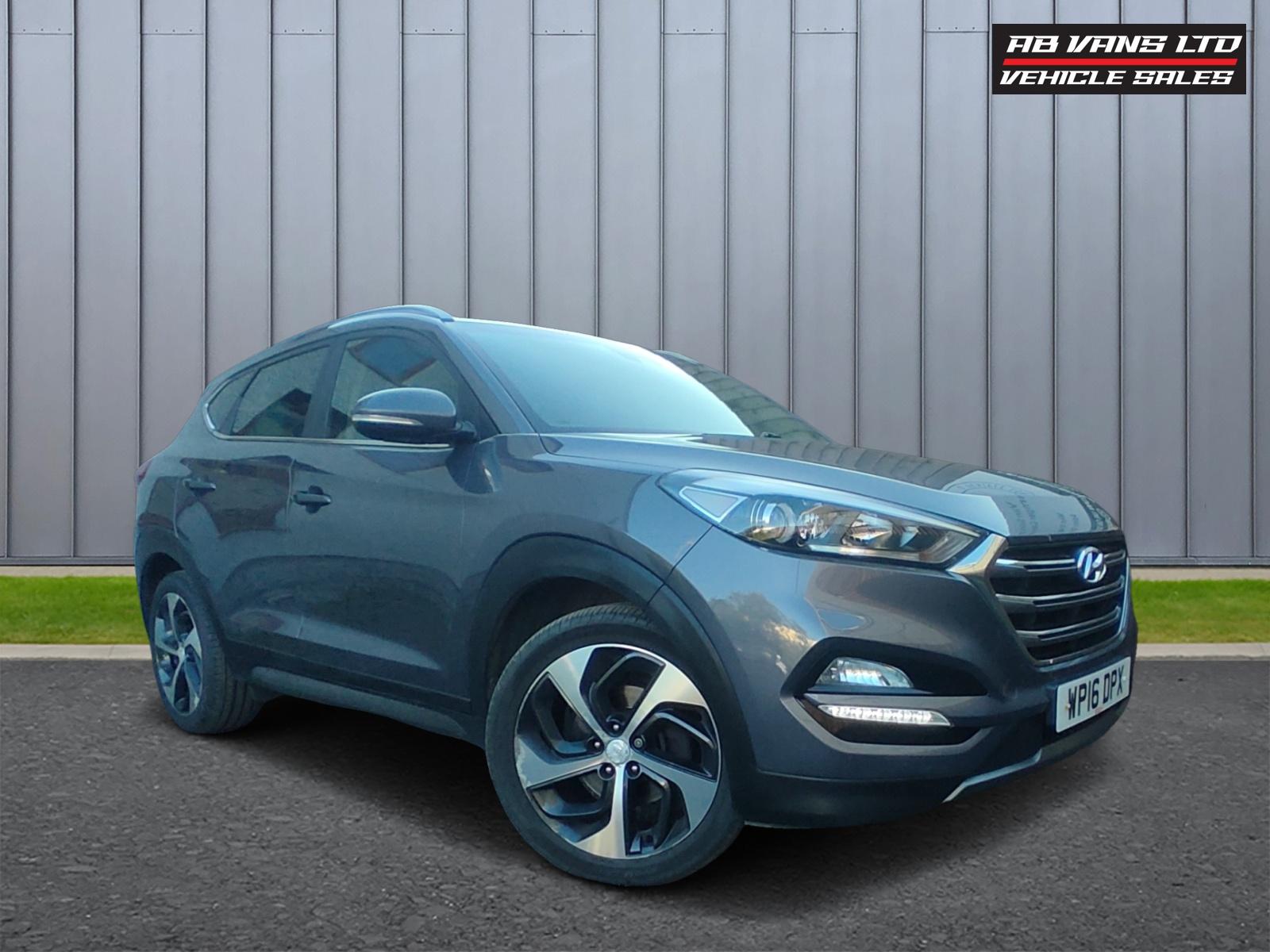 Hyundai TUCSON 2.0 CRDi Blue Drive Premium SUV 5dr Diesel Manual Euro 6 (s/s) (136 ps)