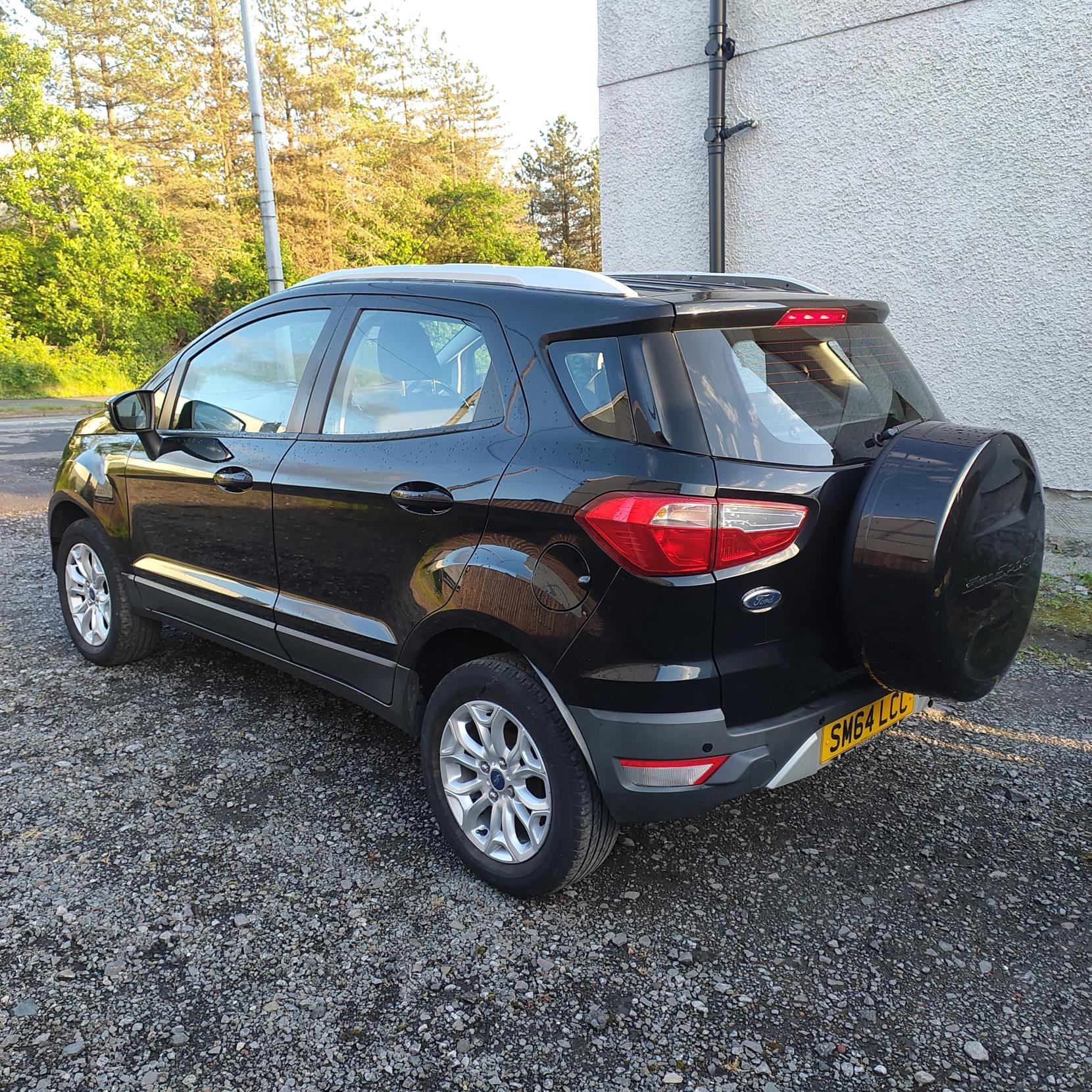 Ford EcoSport 1.5 TDCi Titanium SUV 5dr Diesel Manual 2WD Euro 5 (90 ps)