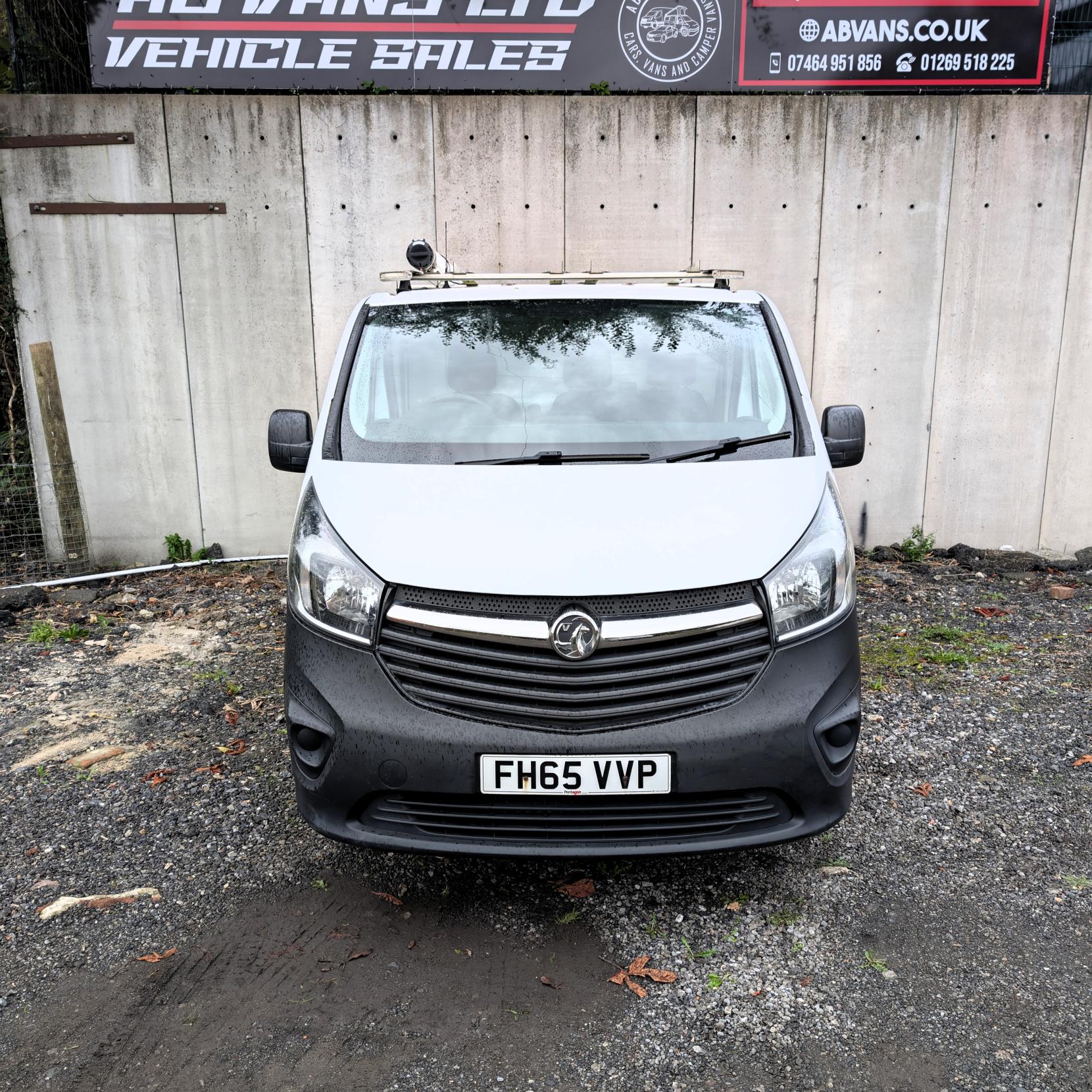 Vauxhall Vivaro 1.6 CDTi 2900 ecoFLEX Panel Van 5dr Diesel Manual L1 H1 Euro 5 (s/s) (90 ps)
