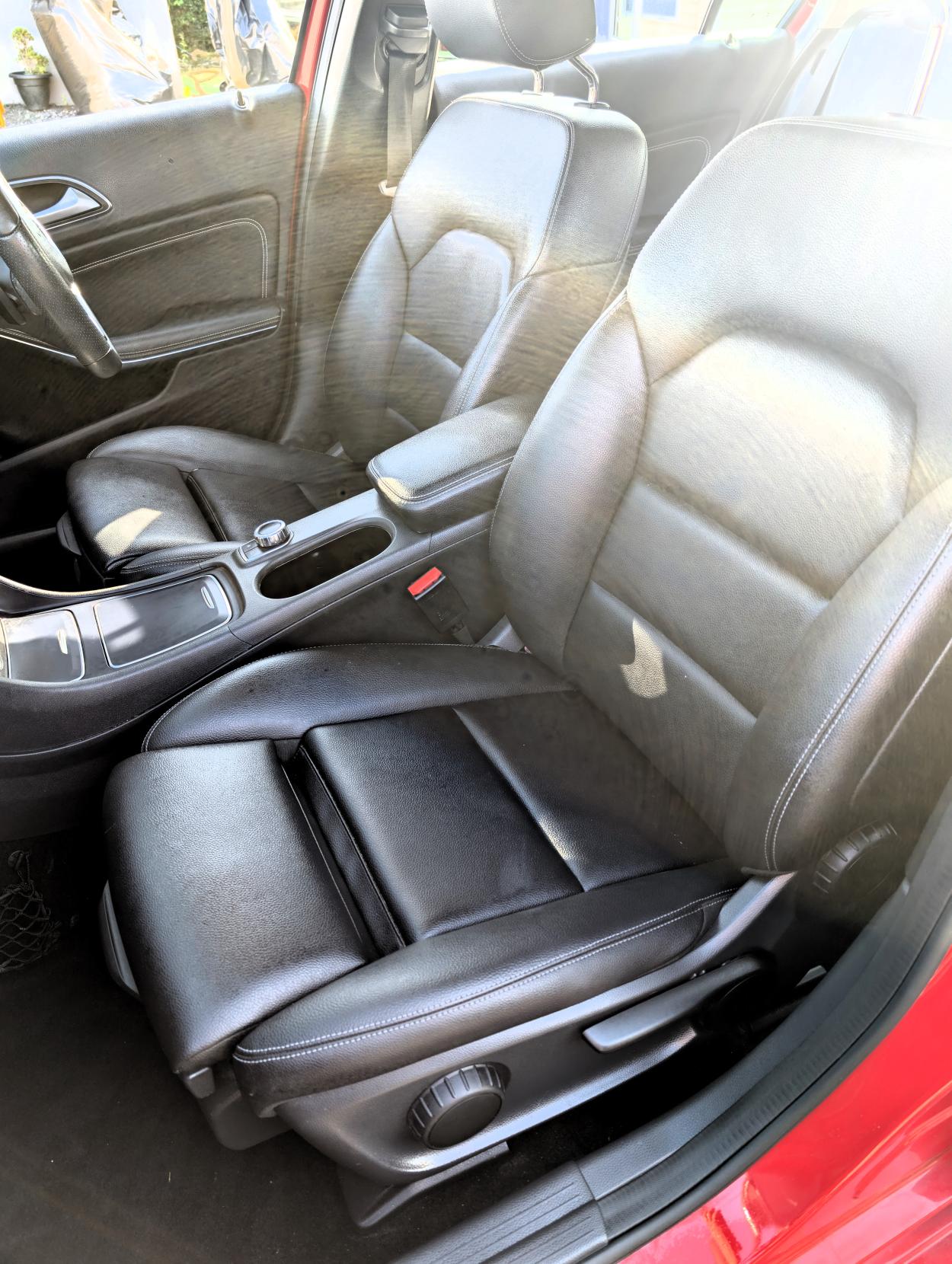 Mercedes-Benz A Class 1.5 A180d Sport (Premium) Hatchback 5dr Diesel 7G-DCT Euro 6 (s/s) (109 ps)