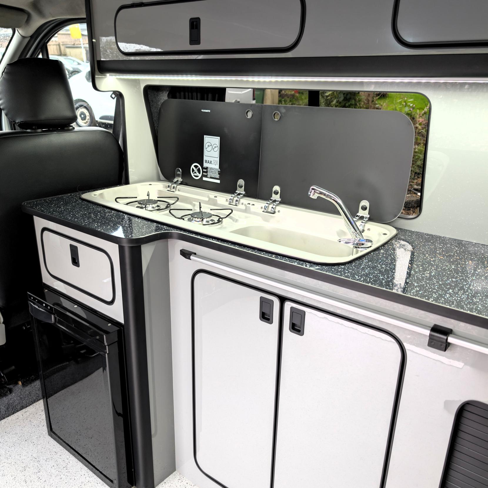 Vauxhall Vivaro 2014 VAUXHALL VIVARO CAMPER VAN POP TOP 4 BERTH DAY VAN 