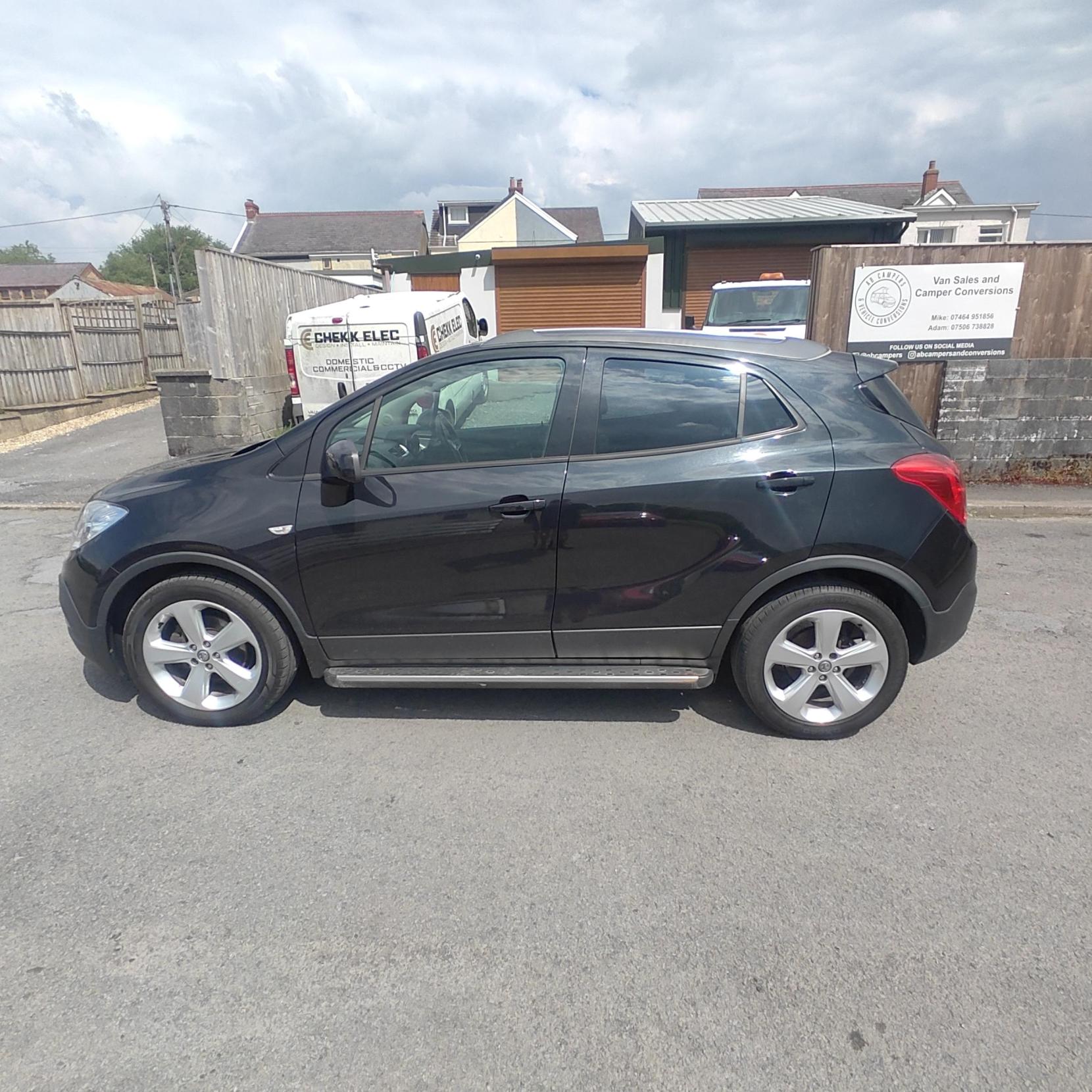 Vauxhall Mokka 1.7 CDTi Exclusiv SUV 5dr Diesel Manual 2WD Euro 5 (s/s) (130 ps)