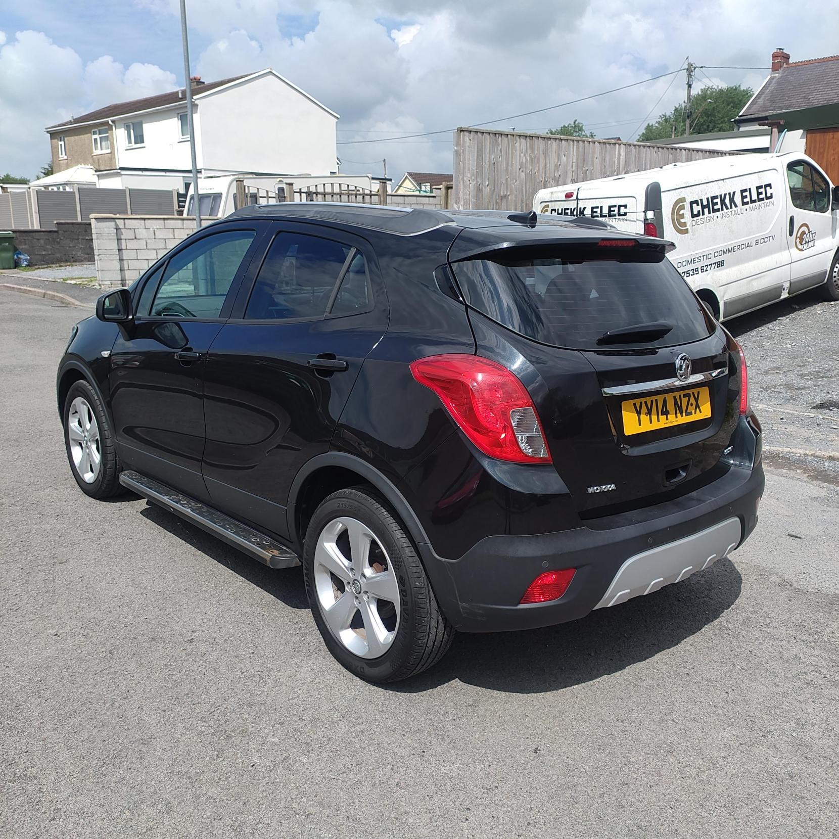 Vauxhall Mokka 1.7 CDTi Exclusiv SUV 5dr Diesel Manual 2WD Euro 5 (s/s) (130 ps)