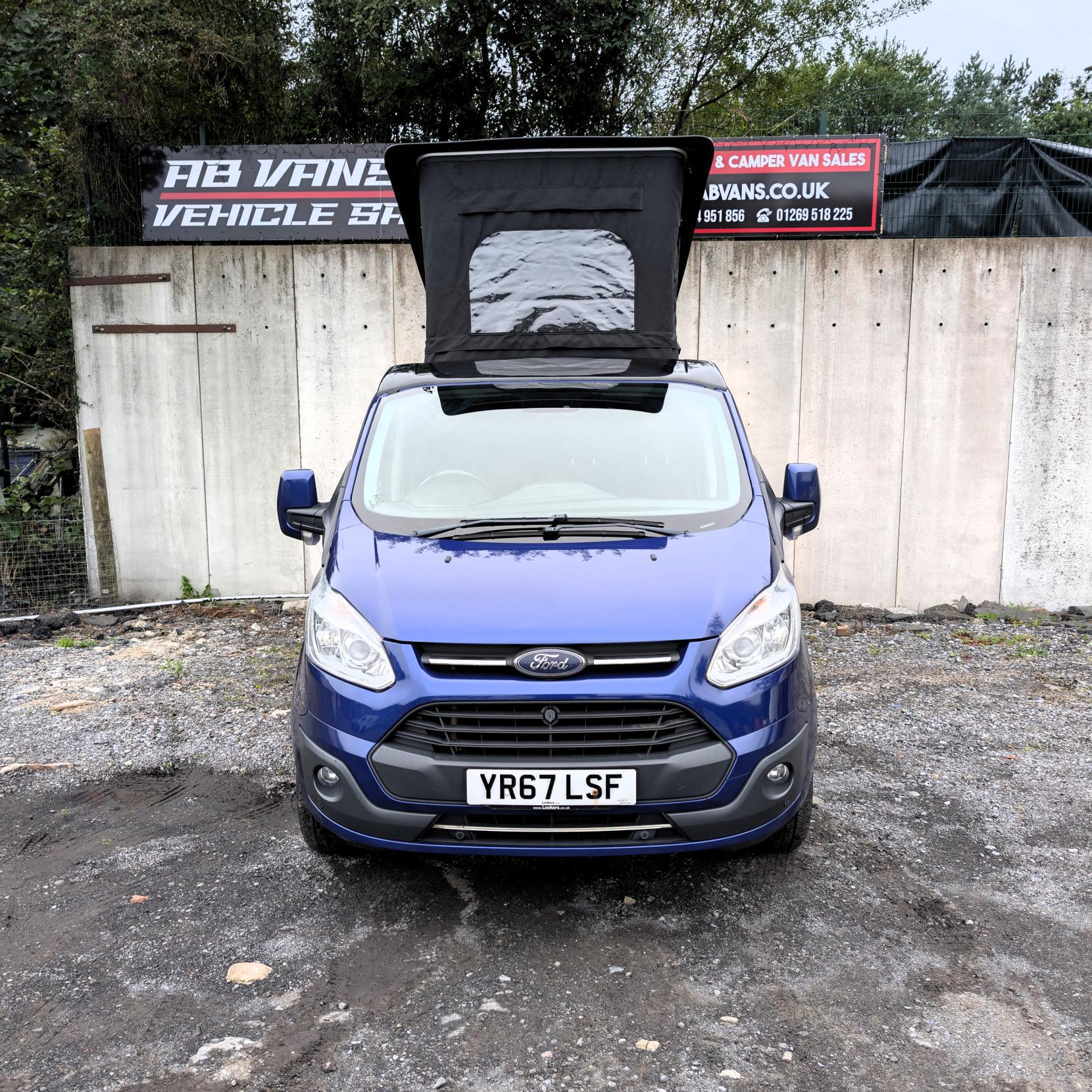 Ford Transit Custom 2.0 TDCi 290 Limited Panel Van 5dr Diesel Manual L2 H2 (157 g/km, 128 bhp)