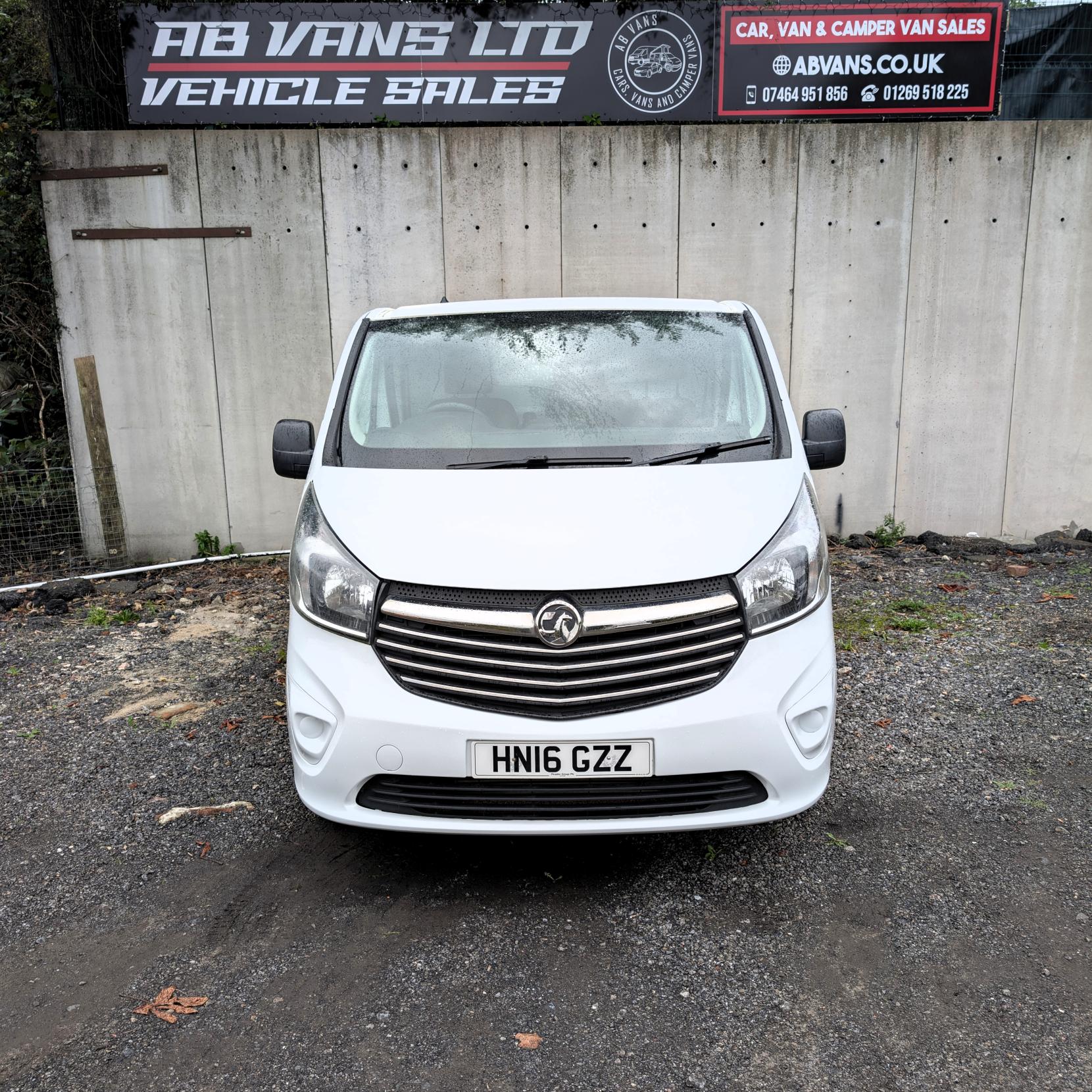 Vauxhall Vivaro 1.6 CDTi 2700 Panel Van 5dr Diesel Manual L1 H1 Euro 5 (115 ps)