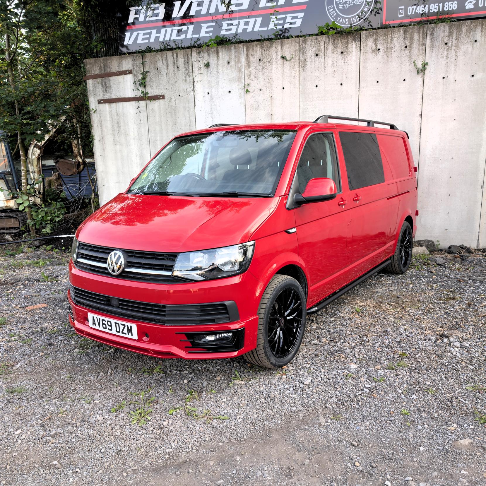 Volkswagen Transporter 2.0 TDI T28 Highline Crew Cab 5dr Diesel Manual FWD LWB Euro 6 (s/s) (150 ps)