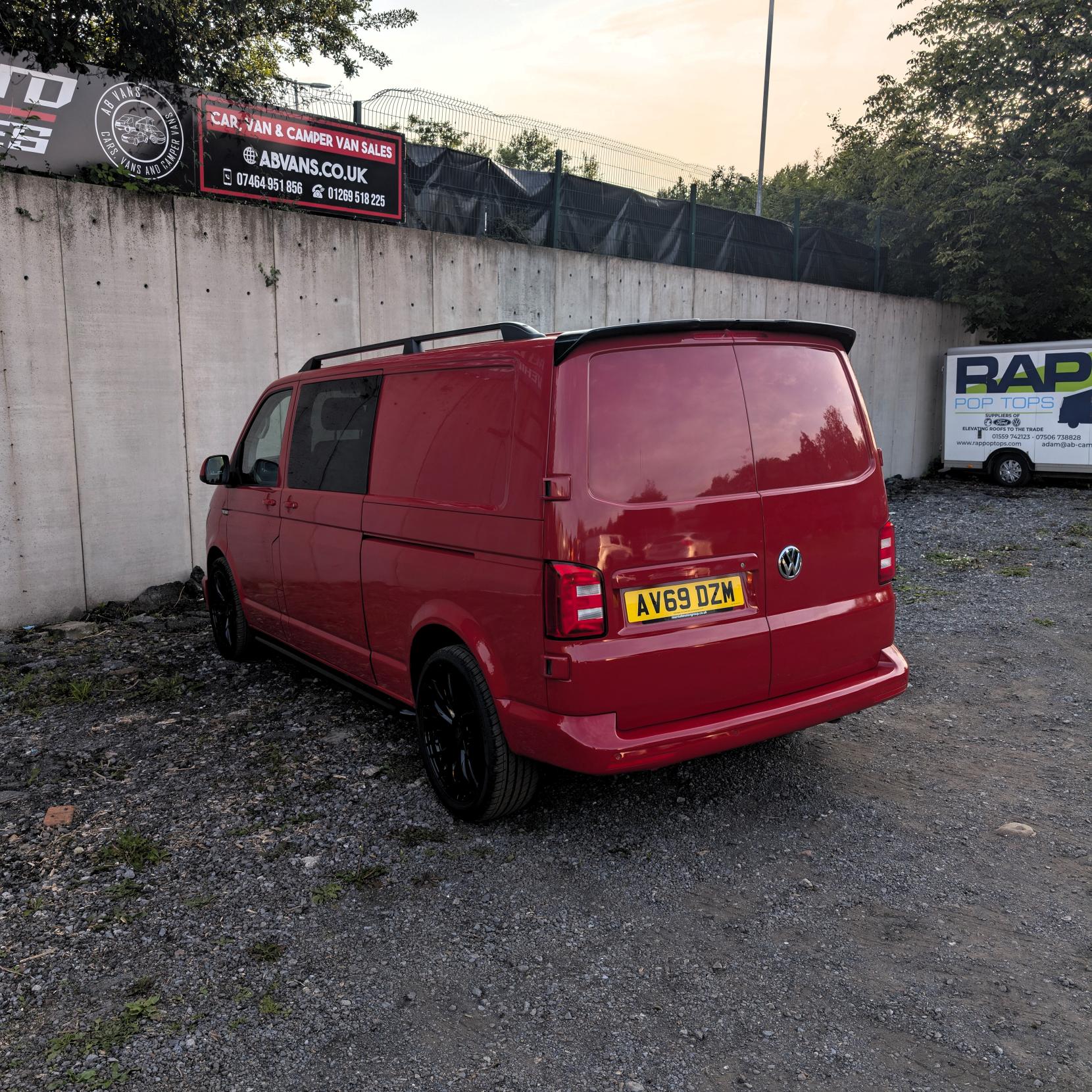 Volkswagen Transporter 2.0 TDI T28 Highline Crew Cab 5dr Diesel Manual FWD LWB Euro 6 (s/s) (150 ps)