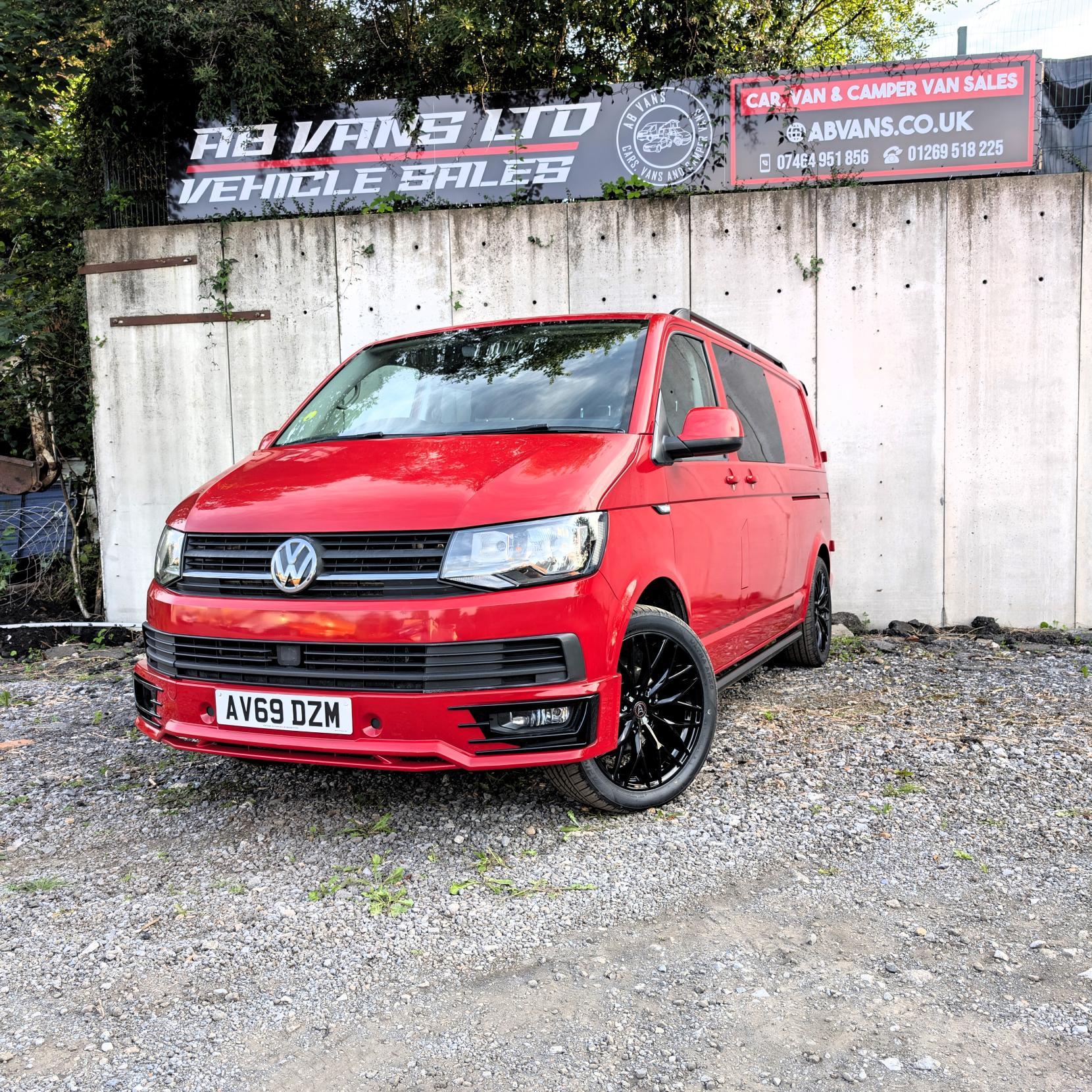 Volkswagen Transporter 2.0 TDI T28 Highline Crew Cab 5dr Diesel Manual FWD LWB Euro 6 (s/s) (150 ps)