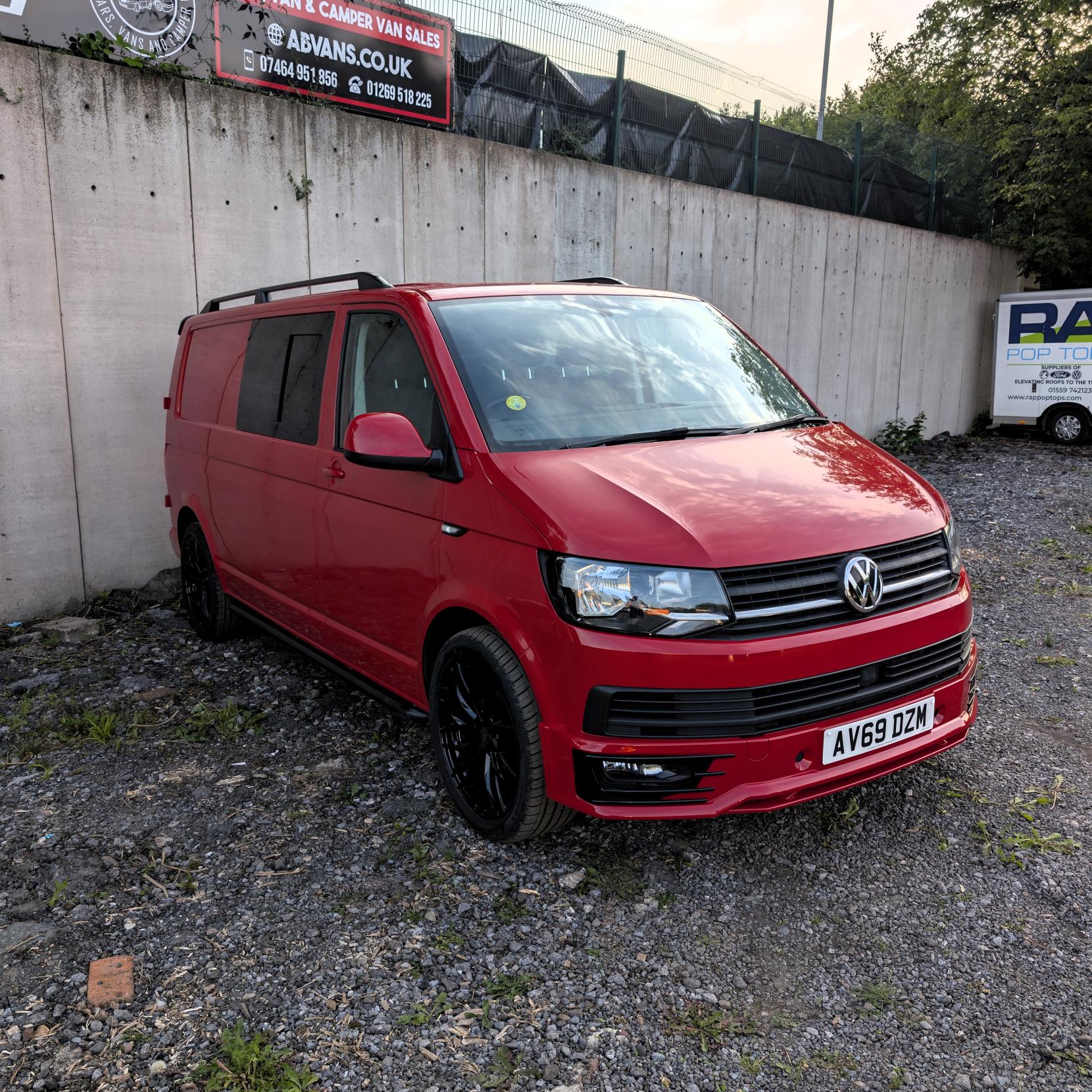 Volkswagen Transporter 2.0 TDI T28 Highline Crew Cab 5dr Diesel Manual FWD LWB Euro 6 (s/s) (150 ps)
