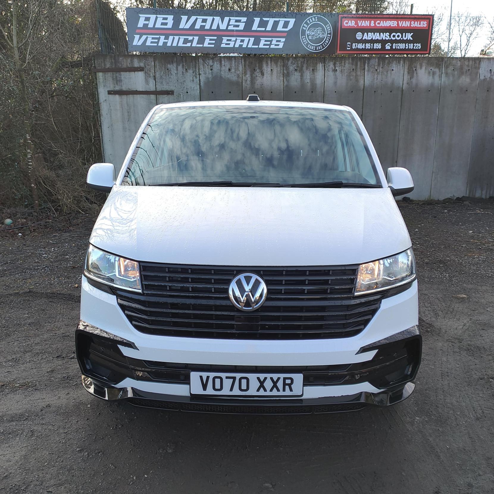 Volkswagen Transporter 2.0 TDI T28 Startline Crew Cab Van 5dr Diesel Manual FWD SWB Euro 6 (s/s) (110 ps)